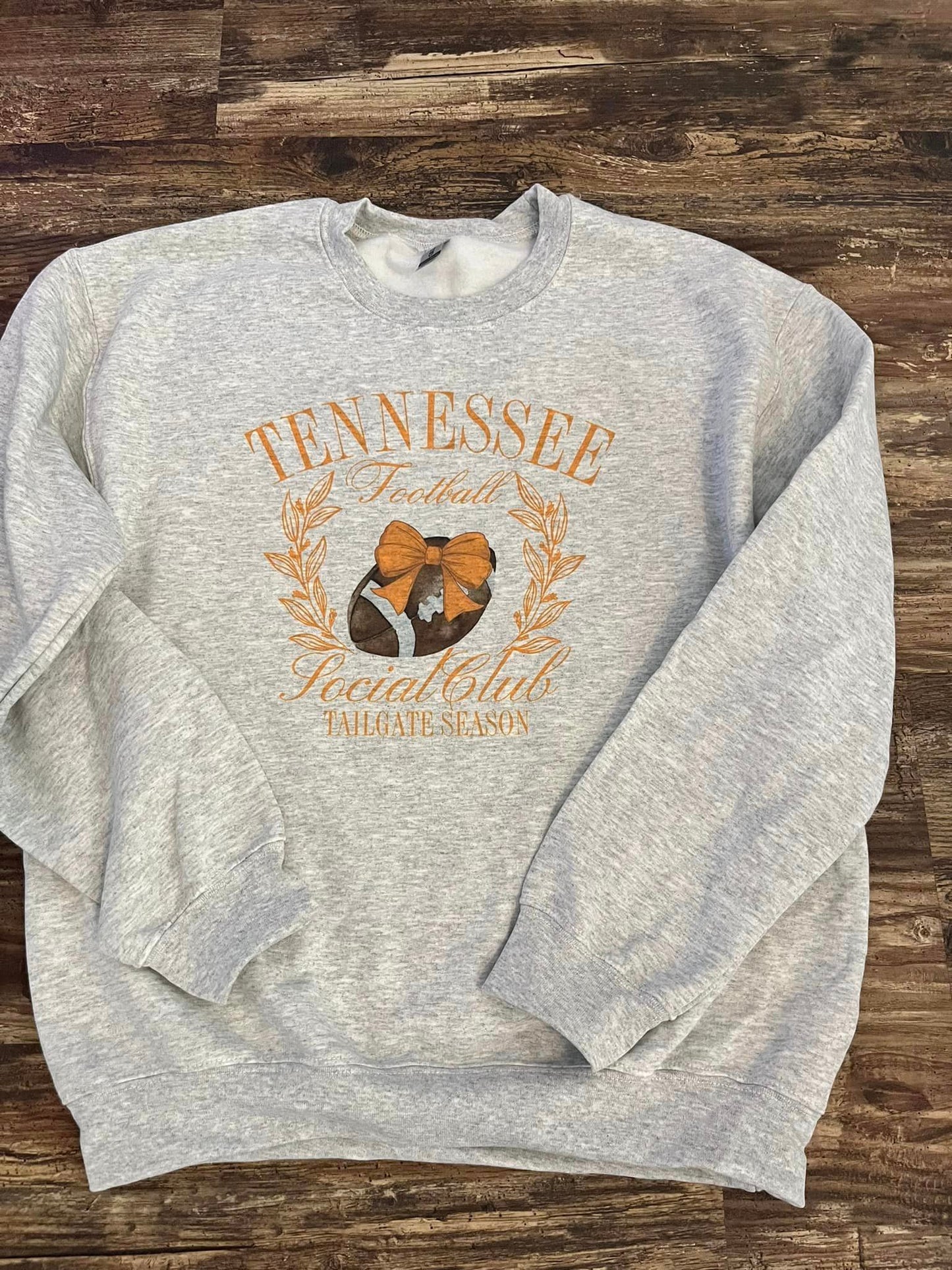 TENNESSEE FOOTBALL SOCIAL CLUB TEE OR CREWNECK SWEATSHIRT
