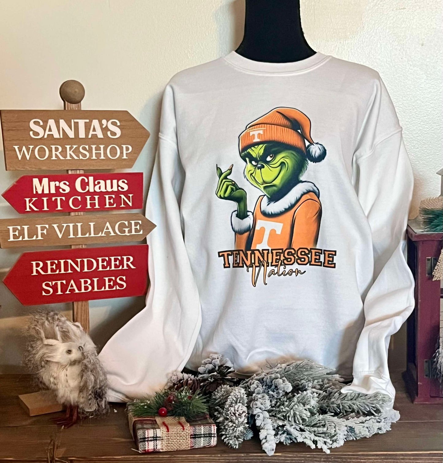 GRINCH TENNESSEE NATION CREWNECK SWEATSHIRT