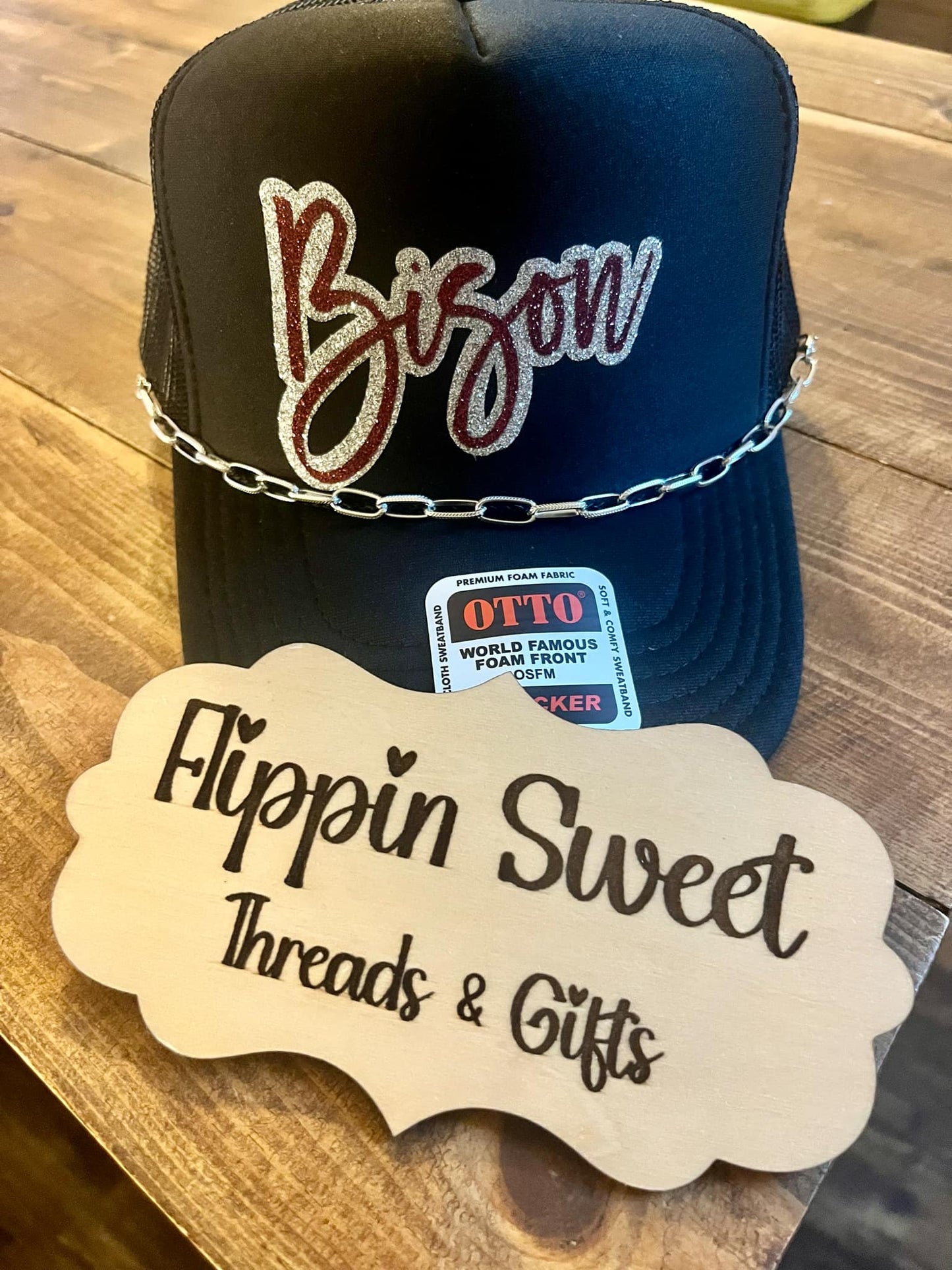 BISON GLITTER TRUCKER HAT