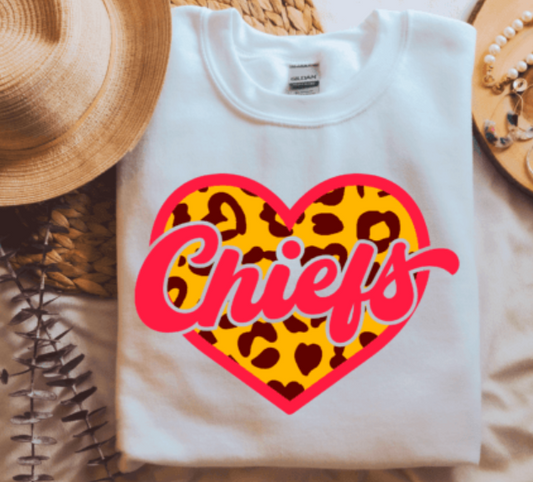 KANSAS CITY CHIEFS LEOPARD HEART CREWNECK SWEATSHIRT